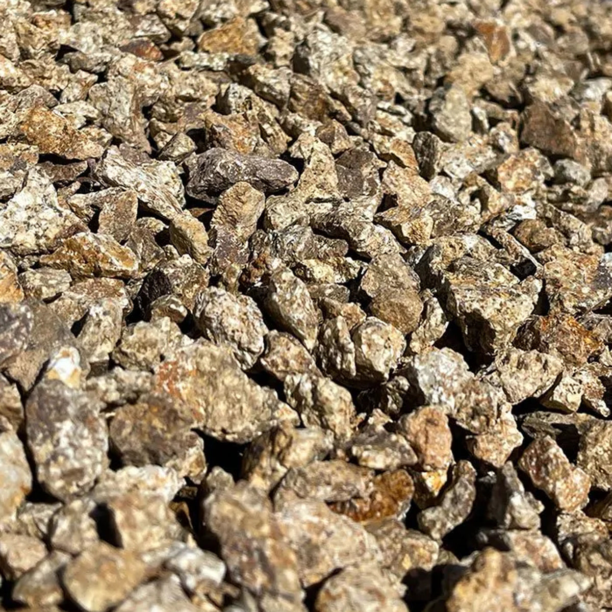 Appachu Rocks Apache Gold – Parsons Rocks